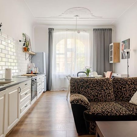 Apartament Rozeta Centrum 6Os Legnica Bagian luar foto