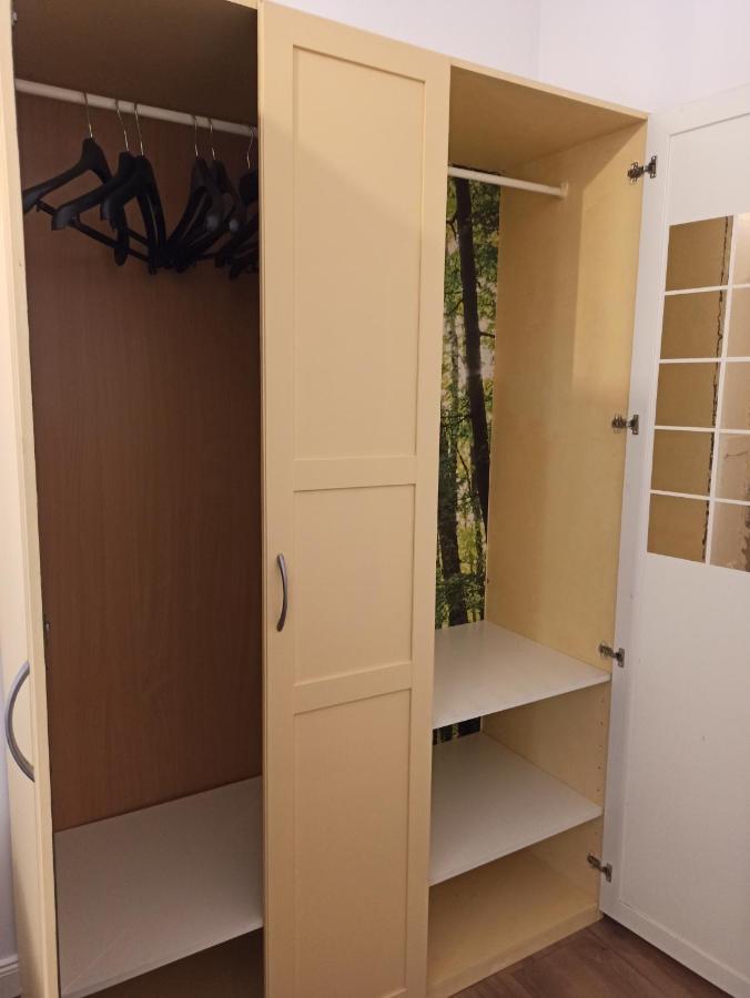 Apartament Rozeta Centrum 6Os Legnica Bagian luar foto