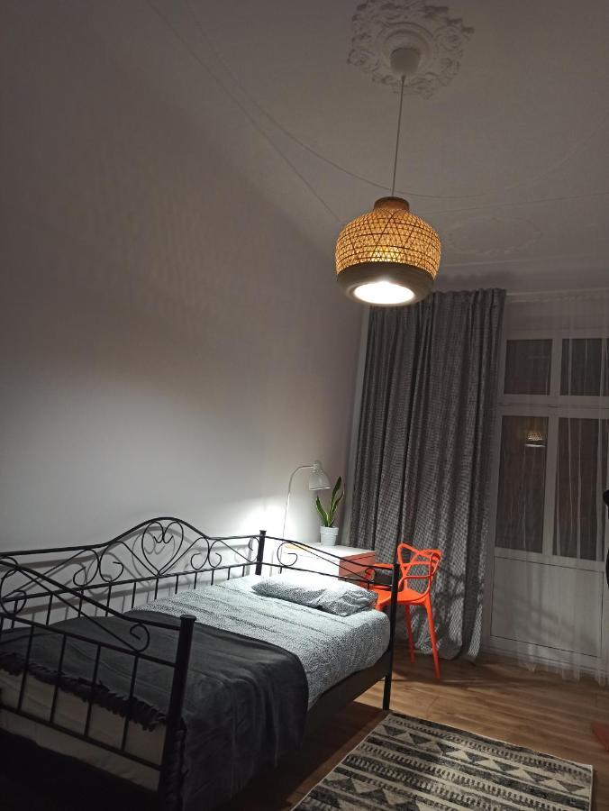 Apartament Rozeta Centrum 6Os Legnica Bagian luar foto