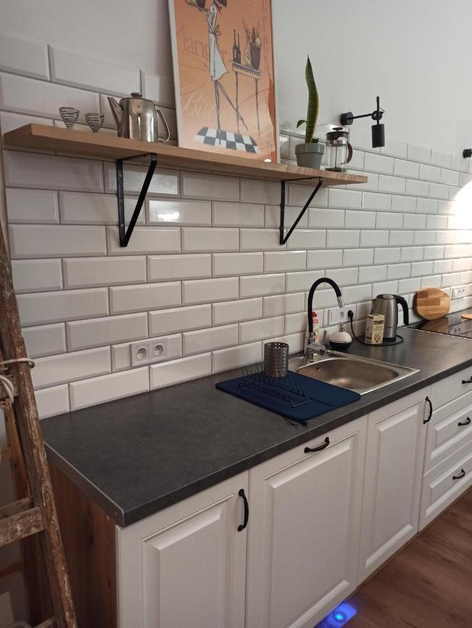 Apartament Rozeta Centrum 6Os Legnica Bagian luar foto