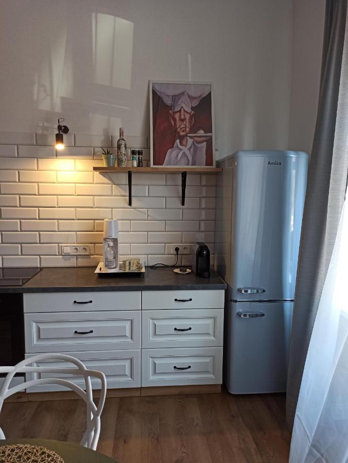 Apartament Rozeta Centrum 6Os Legnica Bagian luar foto