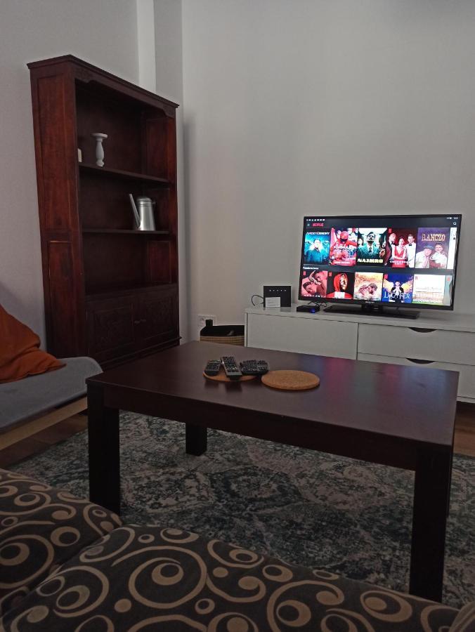 Apartament Rozeta Centrum 6Os Legnica Bagian luar foto