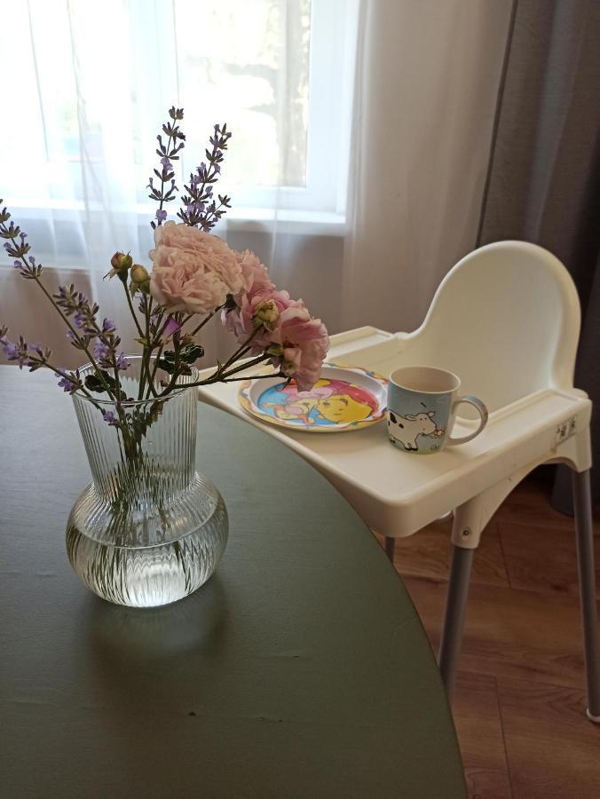 Apartament Rozeta Centrum 6Os Legnica Bagian luar foto