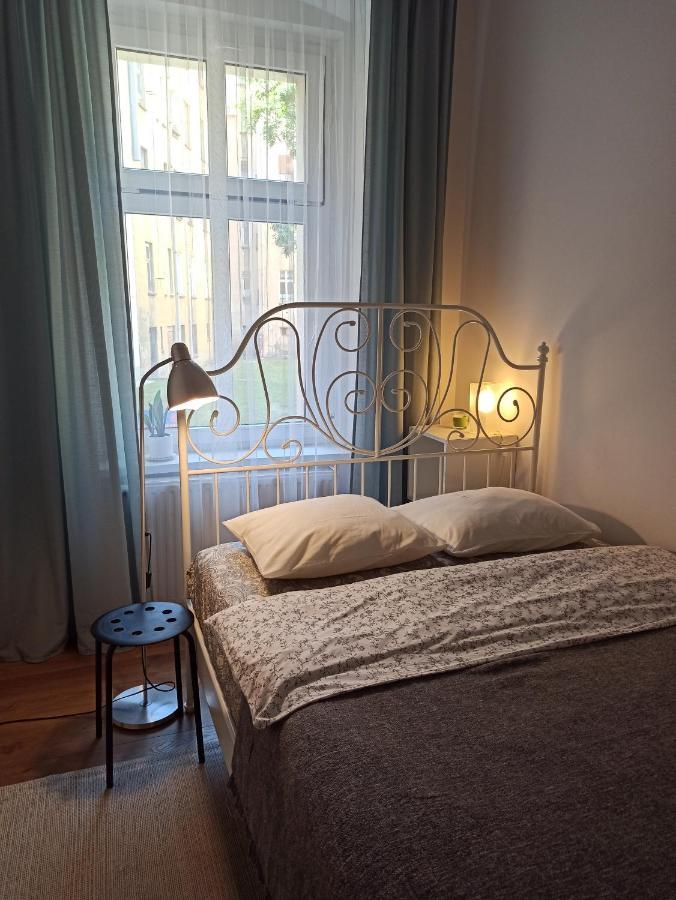 Apartament Rozeta Centrum 6Os Legnica Bagian luar foto