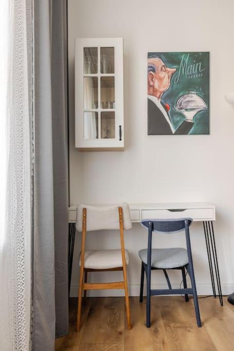 Apartament Rozeta Centrum 6Os Legnica Bagian luar foto