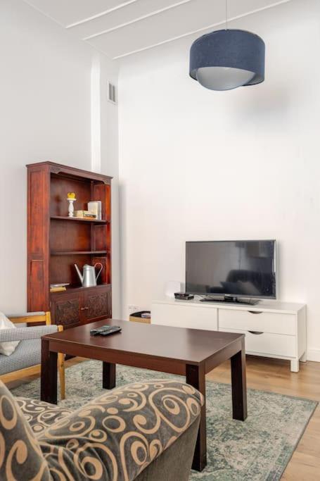 Apartament Rozeta Centrum 6Os Legnica Bagian luar foto